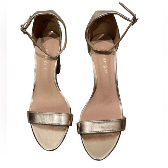 MADDEN GIRL 🆕 Ava Sandal in Rose Gold. Size 9. - Picture 7 of 8